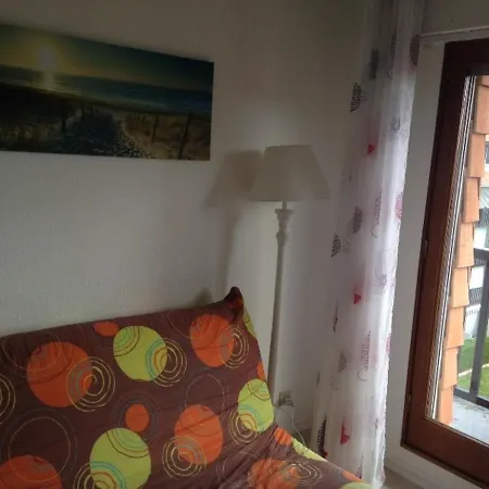 2 Pieces Avec Balcon Sud A 50m De La Plage, Parking Privatif - - Fr-1-712-15 Villers-sur-Mer