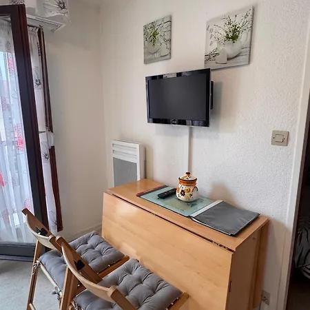 Avec Balcon Et Parking A 50 M De La - Fr-1-712-15 Lejlighed